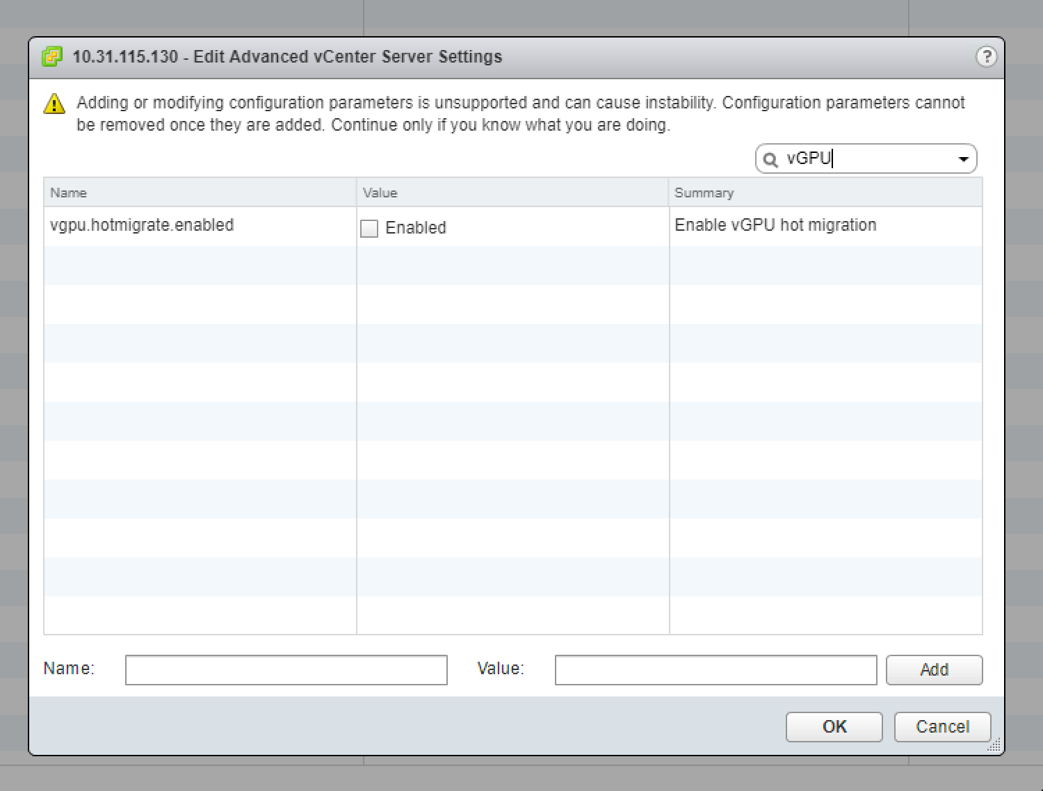 Screen capture showing the vgpu.hotmigrate.enabled setting in the Edit Advanced vCenter Server Settings window.