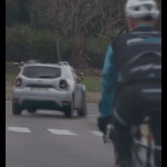 Animated reconstruction showing a vehicle's turn signals blinking
